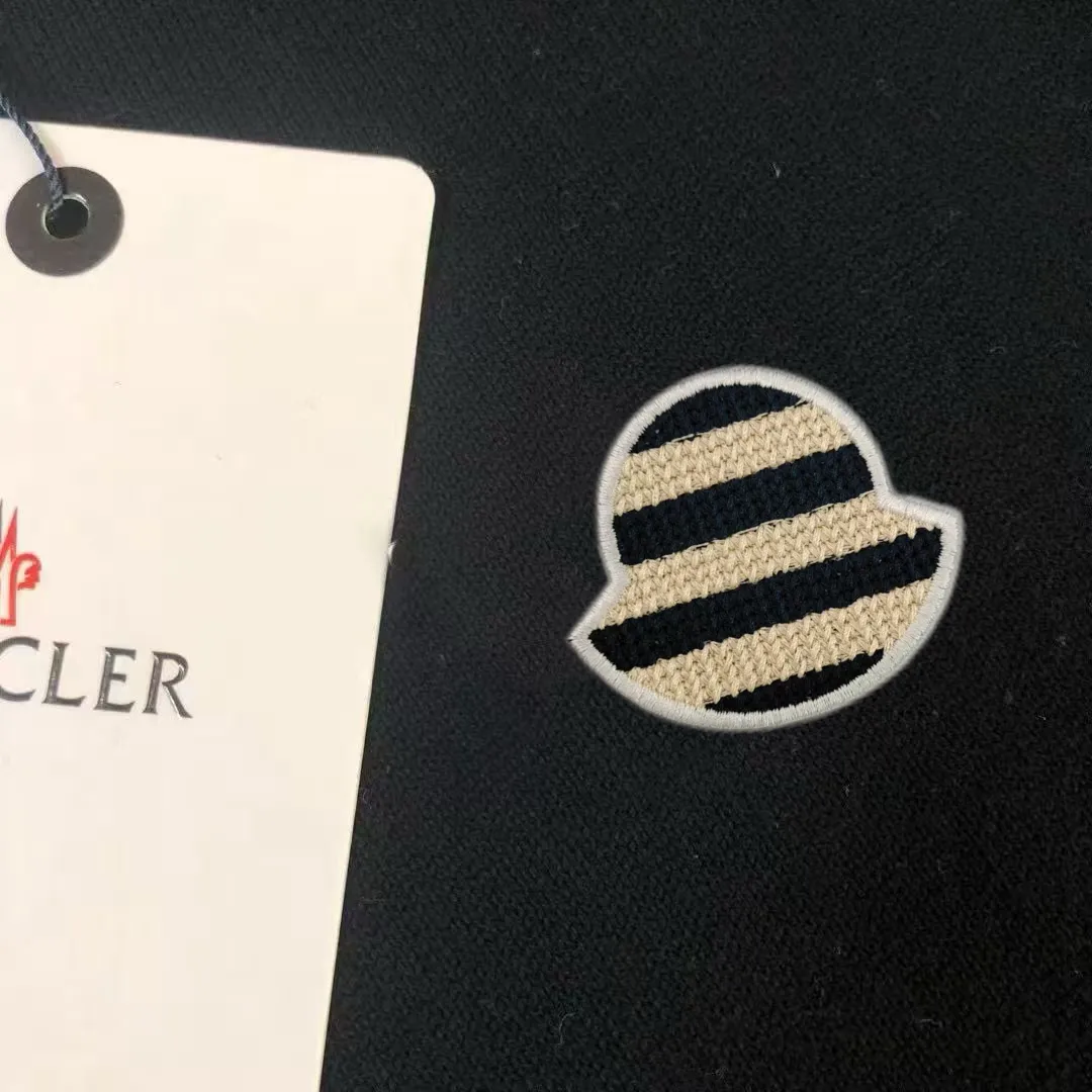 P110，MON*CLER New Arrival ～ Classic 。 ， ， ， ， ， 。 ， logo ， Versatile Hot Sale✨✨ ！ ！ ：Black White Gray Size：M L XL XXL 3XL（ 200 ）